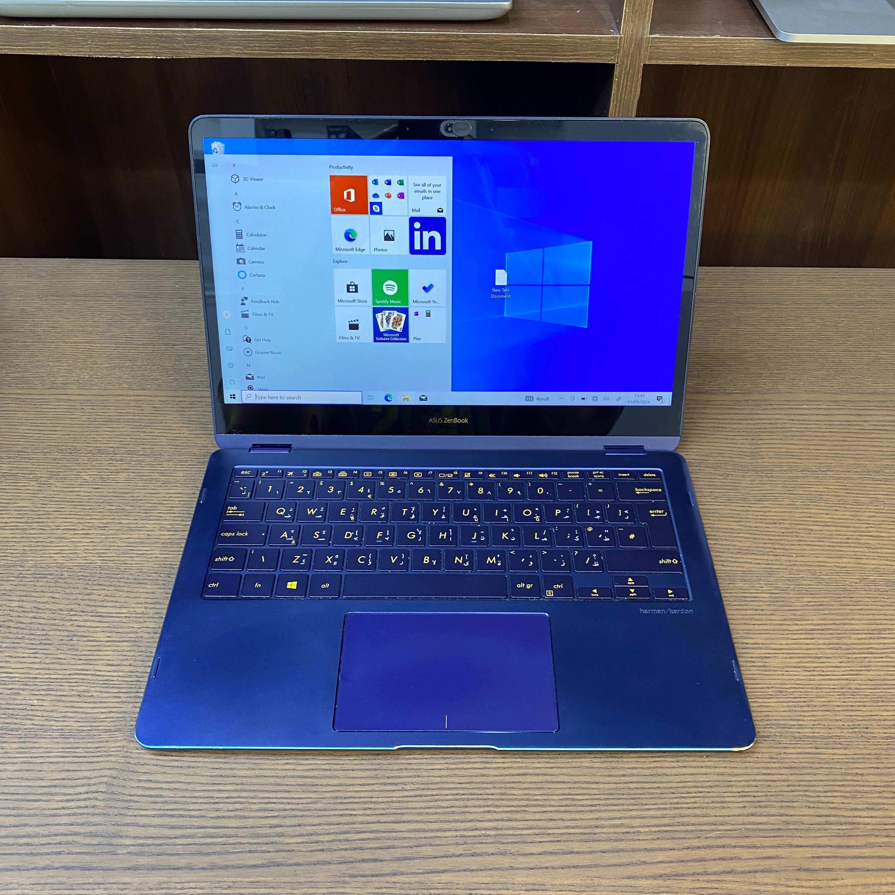 Asus Zenbook 370 / i5-8th Gen / 16Ram / 256GB SSD – DALIL AL